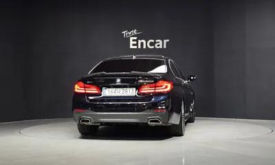 BMW 5-Series 2020, 88622 км, за 20449.12 USD - фото 4