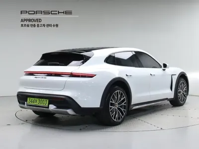 Porsche Taycan 2024, 13850 км, за 101812.89 USD