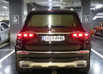 Mercedes-Benz GLS-Class 2023, 21000 км, за 129883.59 USD - фото 3