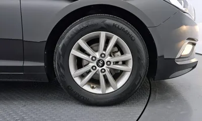 Hyundai Sonata 2015, 198383 км, за 3435.74 USD