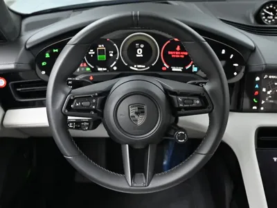 Porsche Taycan 2025, 500 км, за 135447.62 USD - фото 13