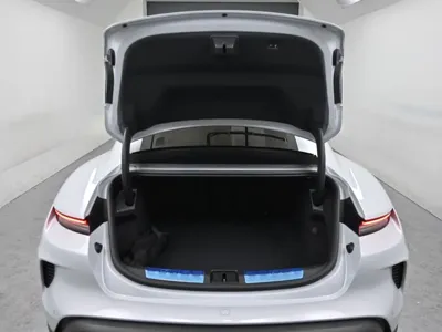 Porsche Taycan 2025, 500 км, за 135447.62 USD - фото 20