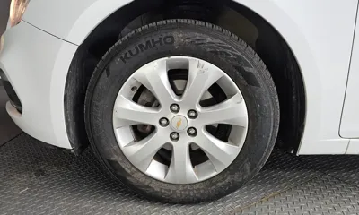 ChevroletGMDaewoo Cruze 2015, 129411 км, за 1575.42 USD
