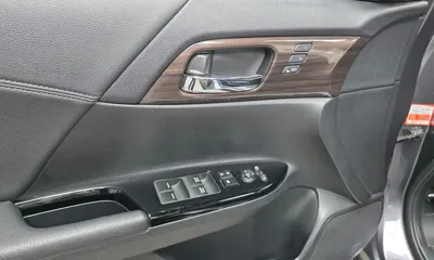 Honda Accord 2017, 311072 км, за 8100.43 USD - фото 17