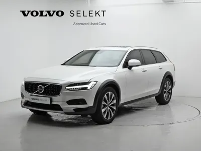 Volvo V90 · 2024 год