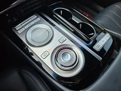 Genesis G80 2021, 38827 км, за 22843.64 USD - фото 9