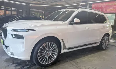 BMW X7 2025, 21000 км, за 75941.97 USD