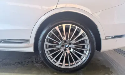 BMW X7 2025, 21000 км, за 75941.97 USD - фото 6
