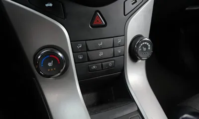 ChevroletGMDaewoo Cruze 2016, 107596 км, за 1557 USD - фото 18