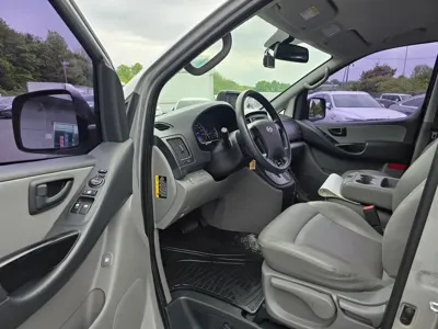 Hyundai Starex 2017, 87600 км, за 7488.17 USD - фото 9