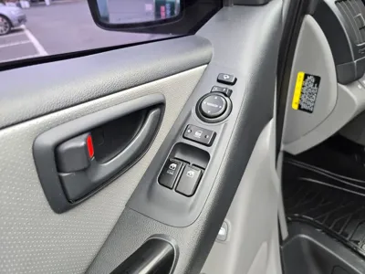 Hyundai Starex 2017, 87600 км, за 7488.17 USD - фото 11