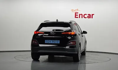 Hyundai Kona 2020, 44459 км, за 15032.17 USD