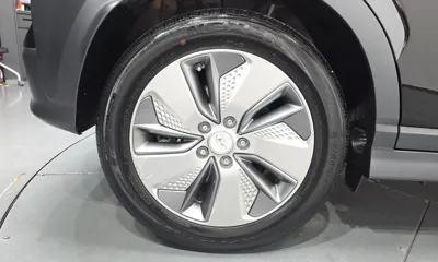 Hyundai Kona 2020, 44459 км, за 15032.17 USD
