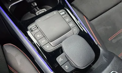 Mercedes-Benz GLB-Class 2022, 53391 км, за 24720.29 USD - фото 27