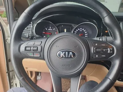 Kia Canival 2017, 61279 км, за 9761.02 USD - фото 9