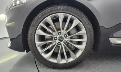 Kia K9 2023, 82700 км, за 25075.49 USD