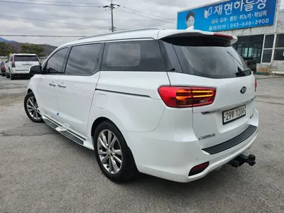 Kia Canival 2019, 132000 км, за 11826.89 USD