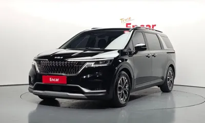 Kia Canival · 2023 год