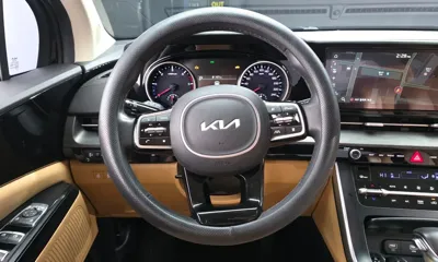 Kia Canival 2023, 94322 км, за 15688.59 USD - фото 13