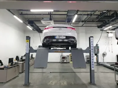 Mercedes-Benz GLC-Class 2025, 13916 км, за 52738.14 USD