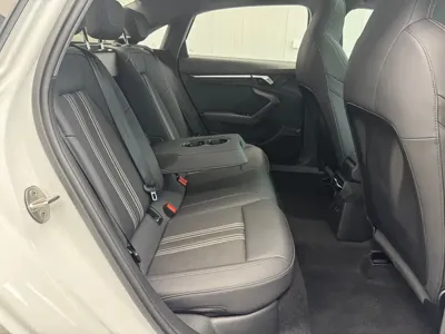 Audi A3 2023, 54000 км, за 20570.53 USD - фото 25