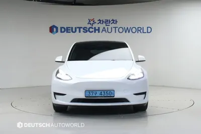 Tesla Model Y 2024, 37218 км, за 23565.71 USD