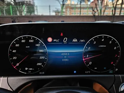 Mercedes-Benz E-Class 2025, 14361 км, за 46357.58 USD