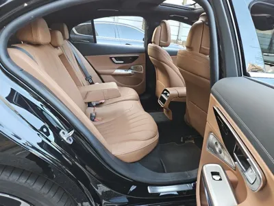 Mercedes-Benz E-Class 2025, 14361 км, за 46357.58 USD - фото 18