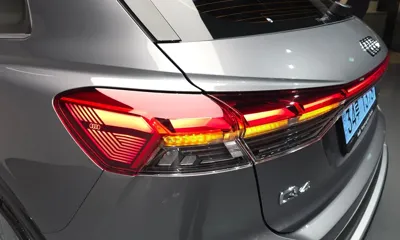 Audi Q4 e-tron 2026, 716 км, за 33844.55 USD - фото 23