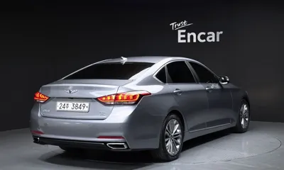 Hyundai Genesis 2015, 384701 км, за 3243.84 USD