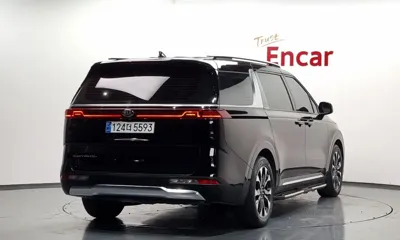 Kia Canival 2021, 116043 км, за 14798.74 USD