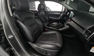 Hyundai Grandeur 2018, 82935 км, за 11044.66 USD - фото 26