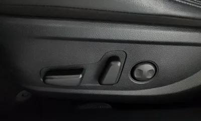 Hyundai Grandeur 2020, 75135 км, за 14332.26 USD - фото 31