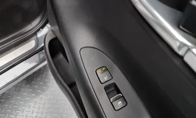 Hyundai Grandeur 2020, 75135 км, за 14332.26 USD - фото 36