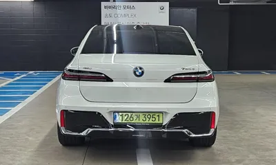 BMW 7-Series 2026, 5875 км, за 106188.98 USD