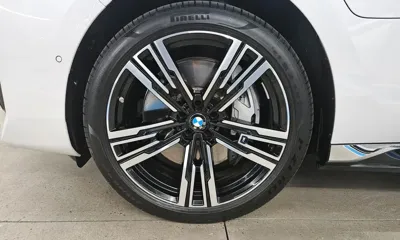BMW 7-Series 2026, 5875 км, за 106188.98 USD