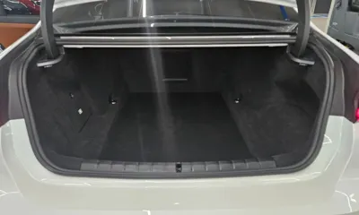 BMW 7-Series 2026, 5875 км, за 106188.98 USD - фото 20
