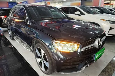 Mercedes-Benz GLC 2022, 53800 км, за 33387 USD