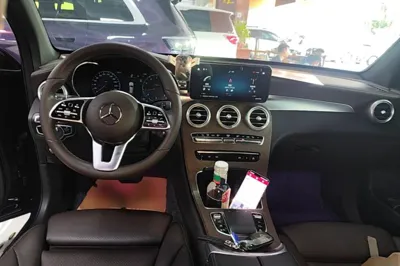 Mercedes-Benz GLC 2022, 53800 км, за 33387 USD - фото 12
