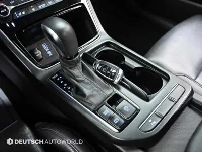 Hyundai Grandeur 2018, 122147 км, за 9602.64 USD - фото 9
