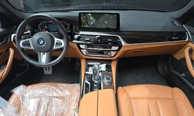 BMW 5-Series 2022, 48370 км, за 21824.12 USD - фото 7
