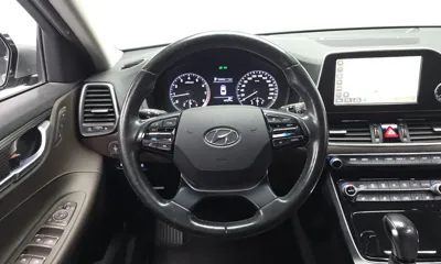 Hyundai Grandeur 2018, 107379 км, за 9124.33 USD - фото 8