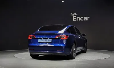Tesla Model 3 2022, 38030 км, за 25610.87 USD