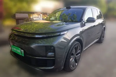 Li Auto L9 · 2022 год