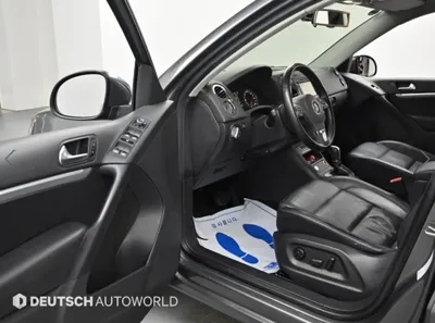 Volkswagen Tiguan 2012, 135470 км, за 3841.89 USD - фото 11