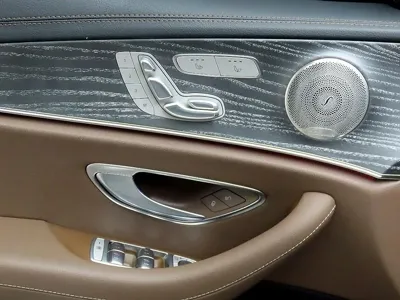 Mercedes-Benz E-Class 2022, 51734 км, за 27296.36 USD - фото 11