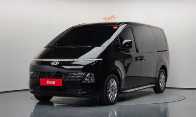 Hyundai Staria · 2025 год