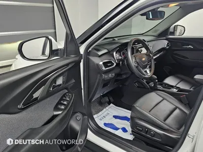 ChevroletGMDaewoo Trailblazer 2022, 65511 км, за 9518.18 USD - фото 11