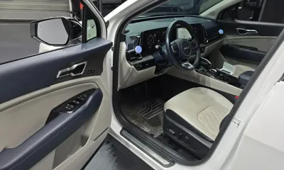 Kia Sportage 2022, 86192 км, за 16125.85 USD - фото 11