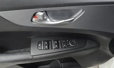 Kia K3 2022, 99984 км, за 9243.47 USD - фото 17